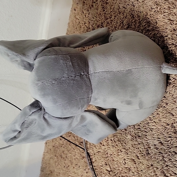 Disney's Dumbo Fluttering Ears - Picture 3 of 3